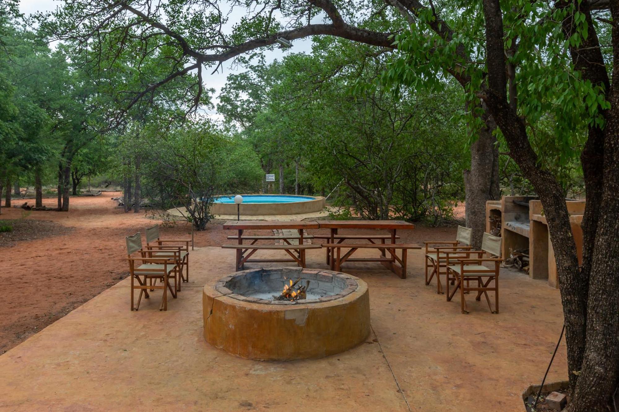 Iphofolo Lodge & Tented Camp Vivo Bagian luar foto