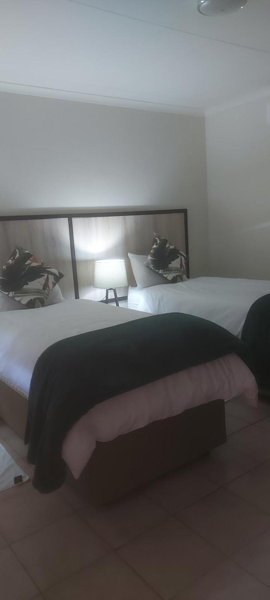Iphofolo Lodge & Tented Camp Vivo Bagian luar foto